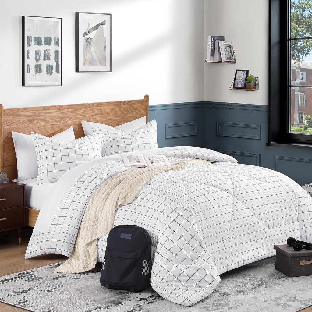 White Grid Comforter Set Queen Size (90X90 Inch), 3 Pieces(1 Grid Comforter and 2 Pillowcases), Summer Lightweight Microfiber down Alternative White Comforter with Black Lines